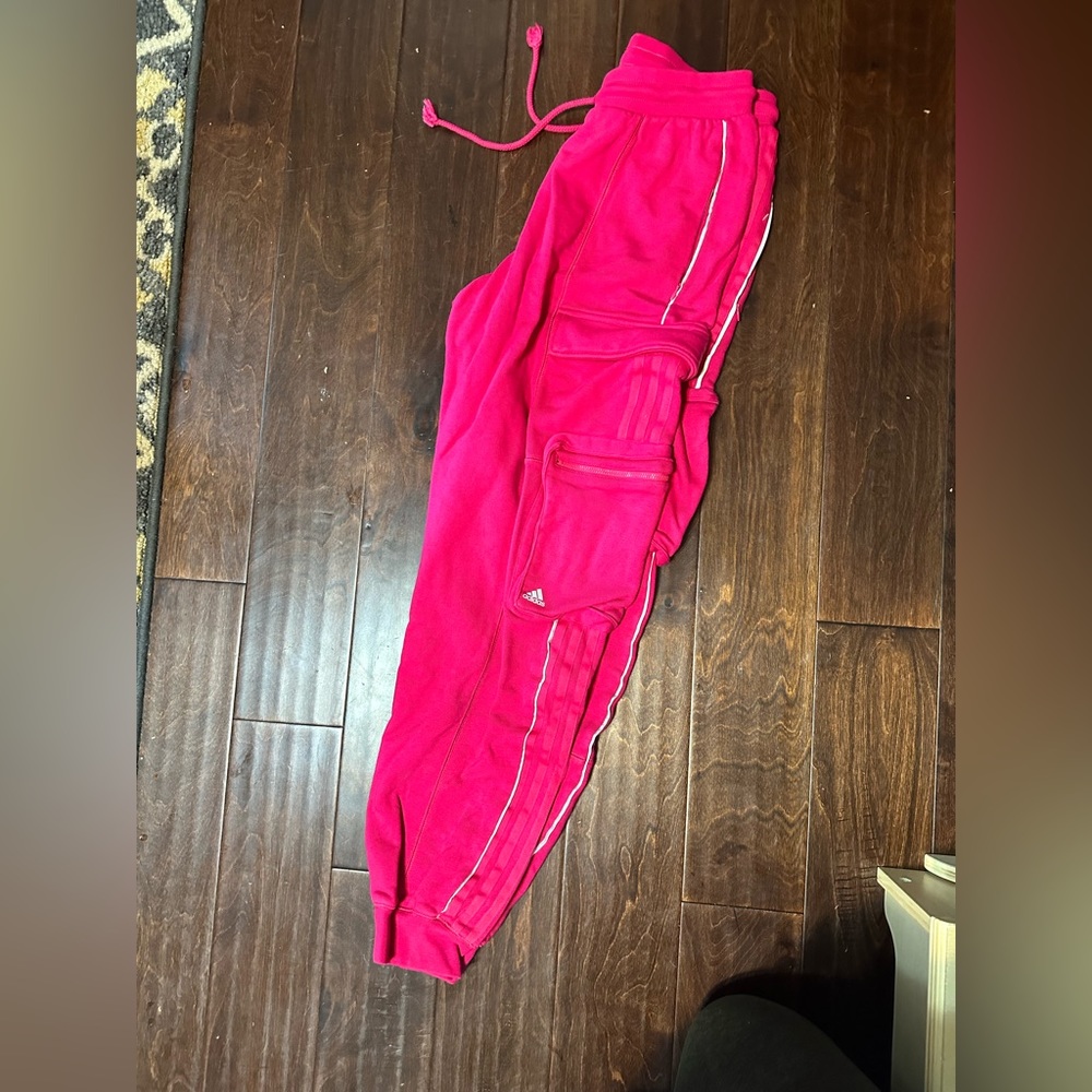 IVY Park (Beyoncé brand) by adidas pink sweatpants.